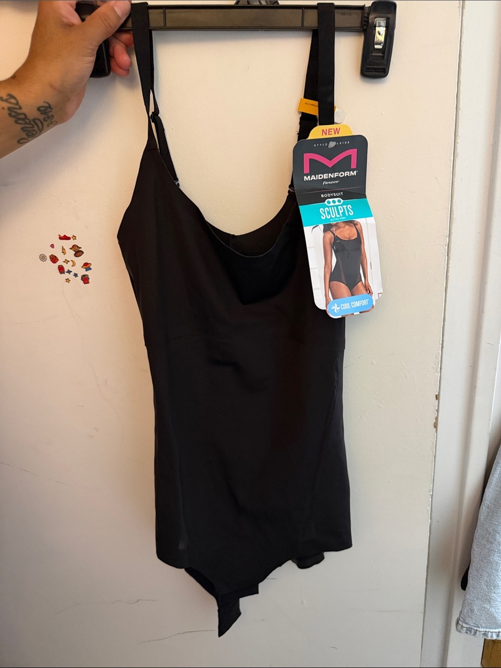 Maidenform Black Sculpts Shaping Bodysuit